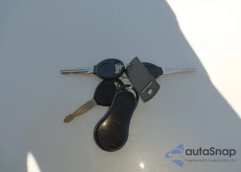 2002 Dodge Ram 1500 St z USA, uszkodzony, nr VIN 3D7HU18Z82G198170